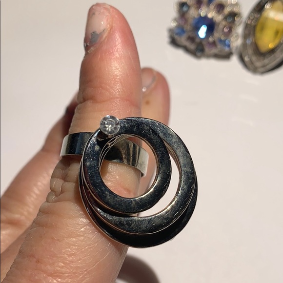 Favorite adjustable rings - Picture 3 of 5
